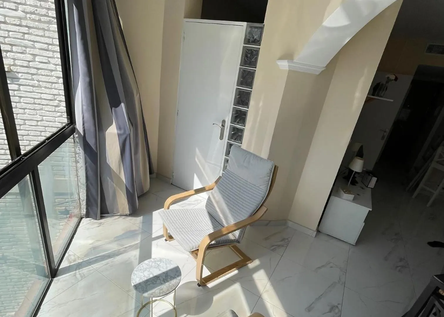 Valdecantos Marbella 아파트