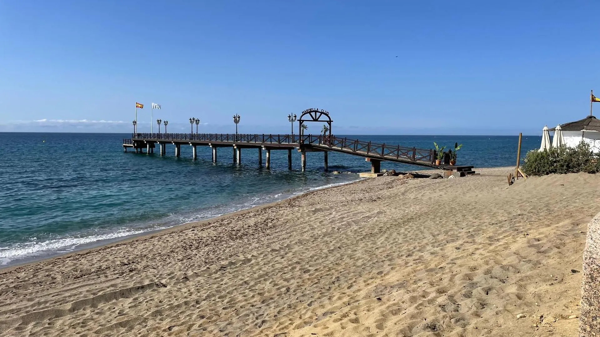 Marbella Primera Linea De Playa 0*,
